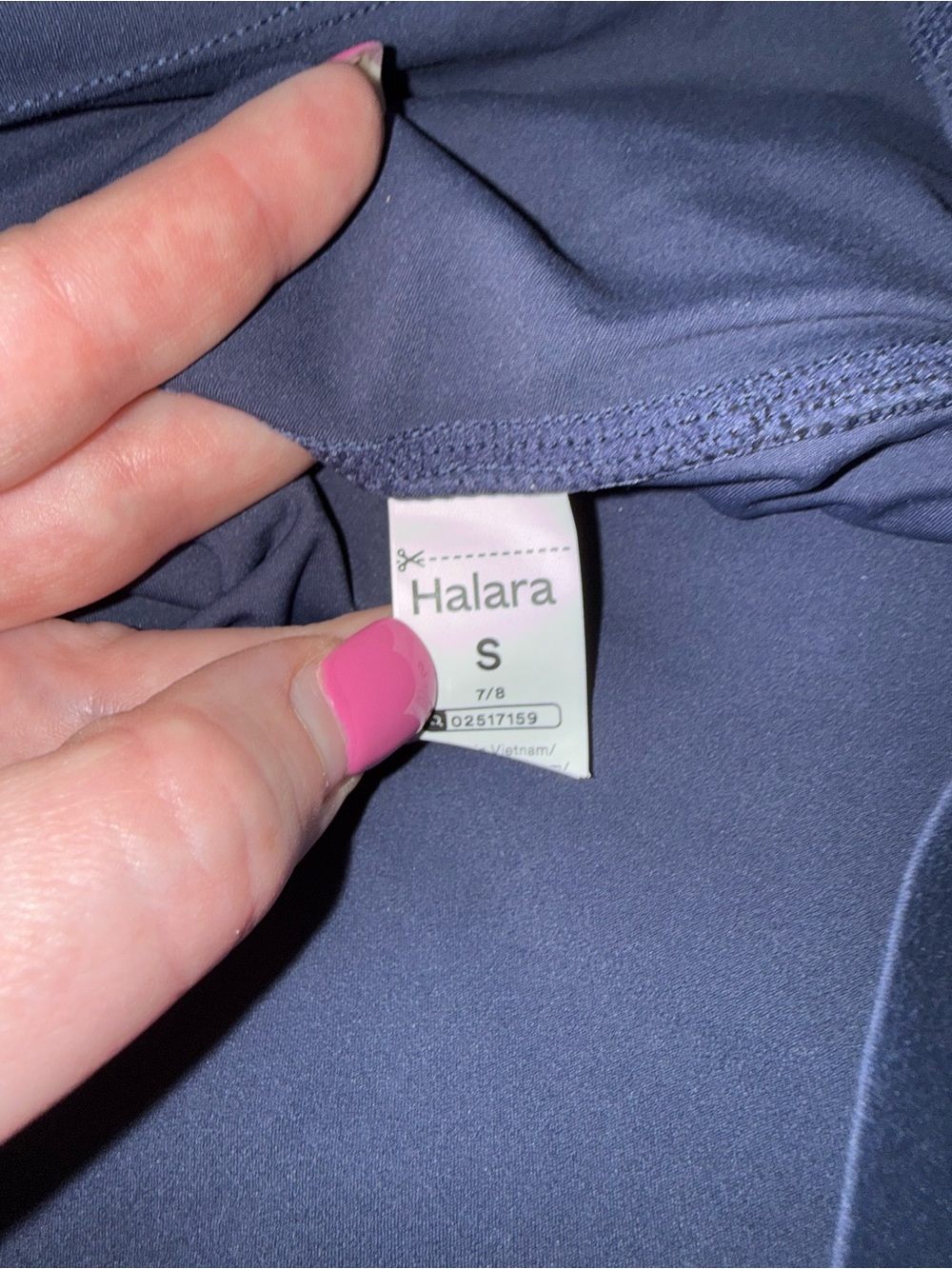 NWOT Halara UltraSculpt™ High Waisted Tummy Control Pocket Shaping 7/8 Leggings - Picture 9 of 9